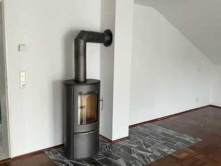 3 Zimmer-Küche-Bad Dachgeschosswohnung