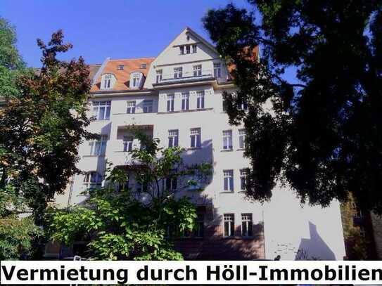 Höll-Immobilien vermietet schöne 1-Raum-WE im Universitätsring mit traumhaftem Blick zum 01.12.2024