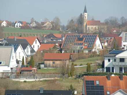 ein Spitzenbauplatz mit großer Doppelgarage und Gartenhaus und viel Freizeitwert