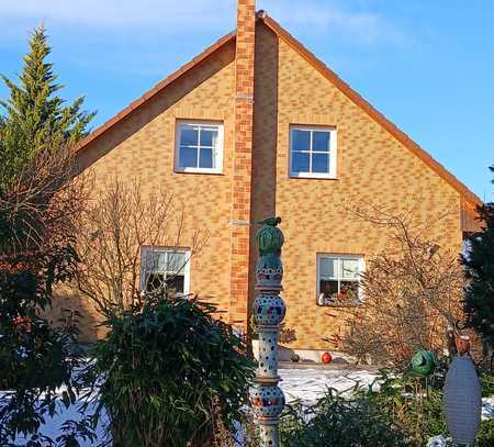 Bruchmühle (Altlandsberg): Stilvolles EFH mit traumhaften Garten & Wintergarten in ruhiger Lage!