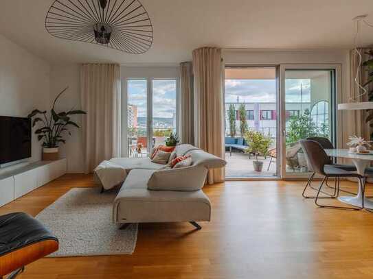 Penthouse mit XXL-Dachterrasse & Ausblick: Ruhig, Zentral [2-3 Monate Untervermietung möbliert]