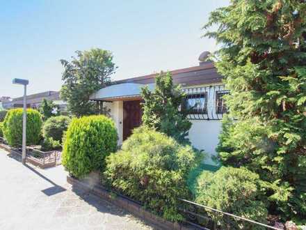 Bungalow mit Garten und Garage in Mannheim-Vogelstang