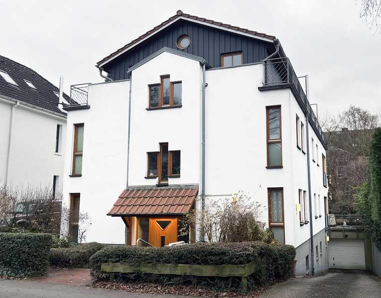 Ankommen & Wohlfühlen: 2-Zimmer-Wohnung mit Balkon und Tiefgaragenstellplatz