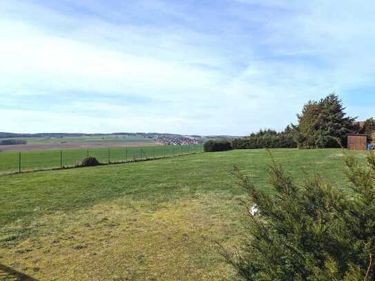 Traumhafte Lage - Am Ende der Straße steht mein Haus am Feld!