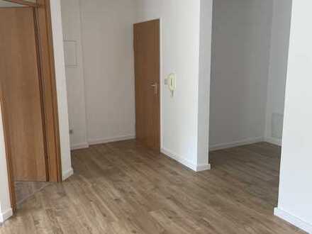 Helle 2-Zimmer Wohnung, 58m2 mit Balkon und TG-Stellplatz von privat zu vermieten