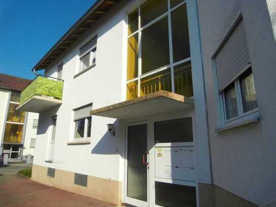 Moderne 3 Zimmerwohnung mit Balkon in Germersheim