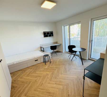 Balkon!! Direkt in Adlershof, möblierte Wohnung mit EBK!