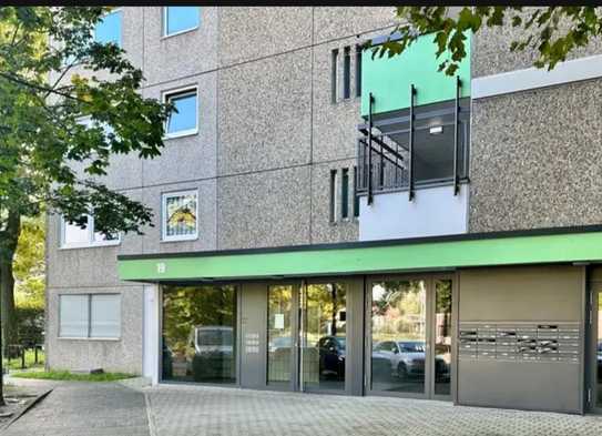 Renovierungsbedürftige, charmante 3-Zimmer-Wohnung mit Balkon und Garage in Darmstadt / Kranichstein