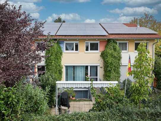 XXL Reihenmittelhaus in Niedrigenergiebauweise plus Photovoltaik und nagelneuer Heizung !