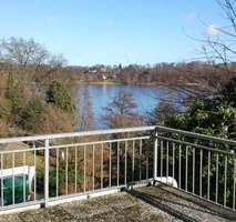 2 Zimmer Wohnung mit großer Terrasse und Blick auf den Domsee