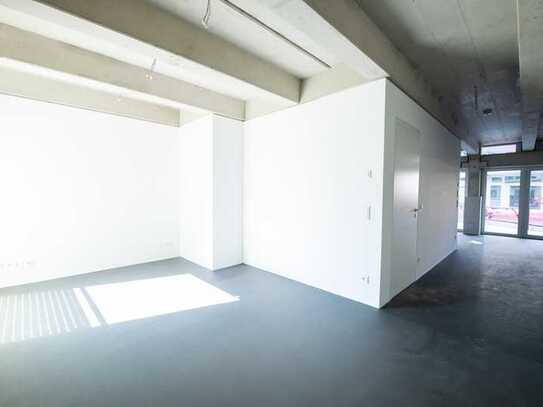 Loft-Feeling: Studio-Apartment mit offenem Wohnkonzept, EBK und Freisitz