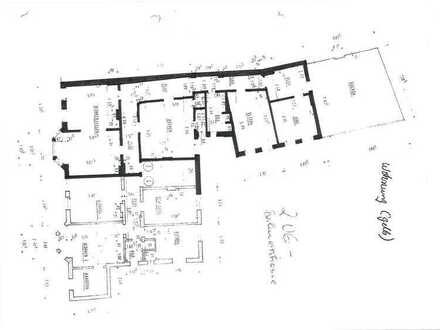 Einzigartige -4ZKB Wohnung mit sehr großer Dachterrasse und Aufzug in GT- Innenstadt zu vermieten.