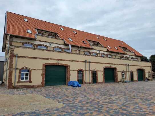 150 qm Büro- Praxisfläche 7 - ERSTBEZUG - mit Rundumsorglospaket und Loggia, Bad und Nebenkosten