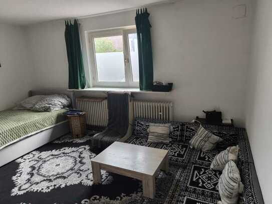 1-Raum-EG-Wohnung in Kelkheim (Taunus) gehobene, ruhige Gegend