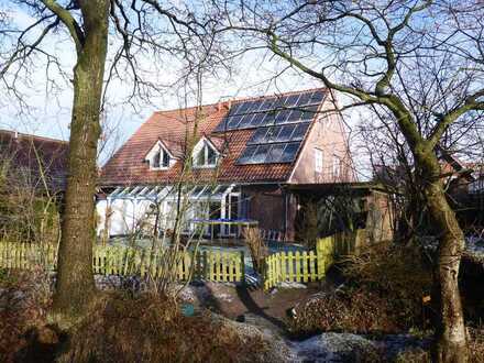 Schöne DHH mit unverbaubarem Süd-Westblick in beliebter Lage von Popens zum
