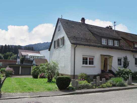 Wecken Sie dieses Haus aus seinem Dornröschenschlaf