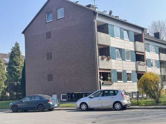 Attraktive 2,5 Zimmer Dachgeschosswohnung in Wesel Feldmark.