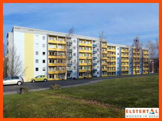 3-Raum-Wohnung zum Einziehen und Wohlfühlen! Bad mit Wanne // Balkon mit Blick ins Grüne