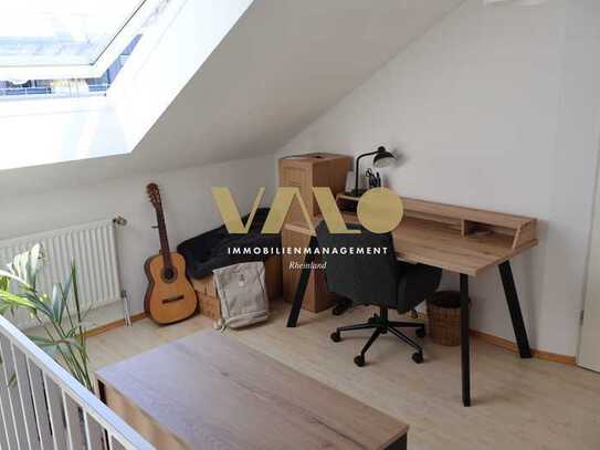 Lichtdurchflutete Maisonettewohnung (vermietet) mit Altbaucharme in der Kölner Innenstadt!