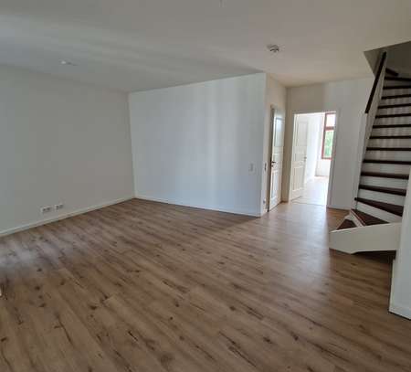 Maisonette Wohnung !!! Wer Stil liebt !!! Ist hier richtig ....