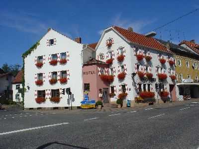 Hier entsteht ein Boarding-House oder Hotel Garni mit 30 Betten*Mitte Deutschlands*20 Parkplätze*