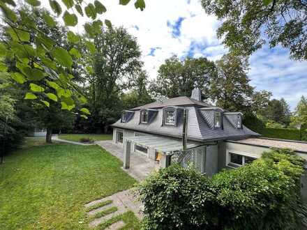 Provisionsfrei: Großzügige Villa