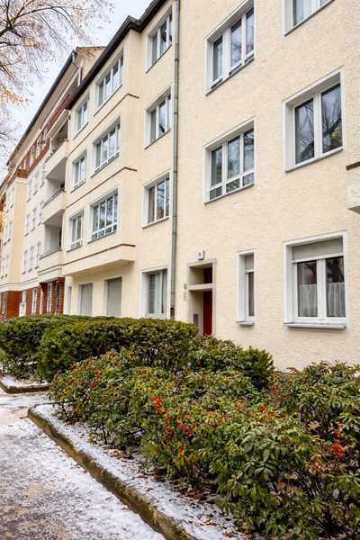 Wohnjuwel in begehrter Lage - ruhige Seitenstraße, 5 Minuten zum Ku’damm