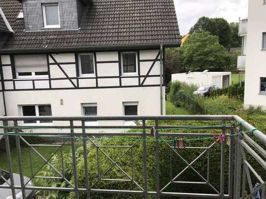 Schöne 3 Zimmerwohnung mit Balkon