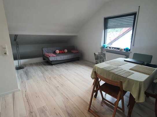 Helles Loft 63qm 2.OG in Mömlingen von privat ab sofort