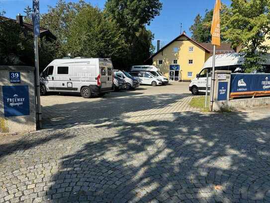 Optimal angebundene Freifläche mit Büro und Lagerhalle auf der Wasserburger Landstraße