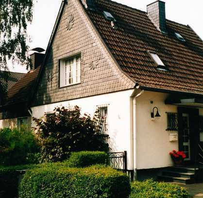 Großzügiges Einfamilienhaus in ruhiger Lage in Köln- Ostheim