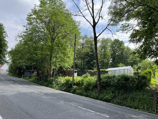 Grundstück mit Kleingärten Oberbergische Straße