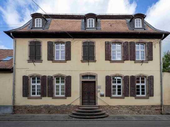 Charmantes protestantisches Pfarrhaus am Tor zum Zellertal