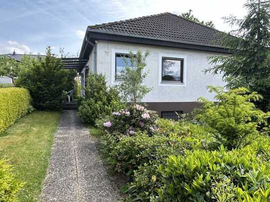 * Dörflich wohnen und doch Stadtnah * Einfamilienhaus in Dornburg OT....