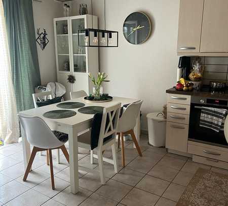 Helle 2-ZKB mit EBK, Terrasse und Garten in ruhiger Lage