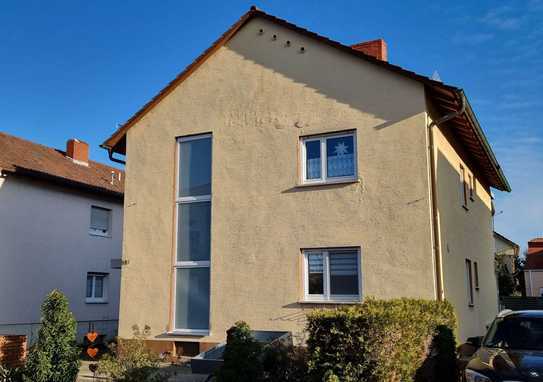 Einziehen und wohlfühlen- Maisonettewohnung mit Garage, Freisitz und Balkon