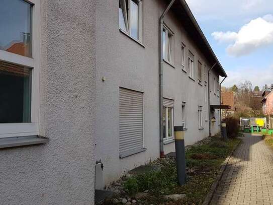 Frisch renovierte 3-Zimmer-EG-Wohnung mit Terrasse und Garten in Waiblingen