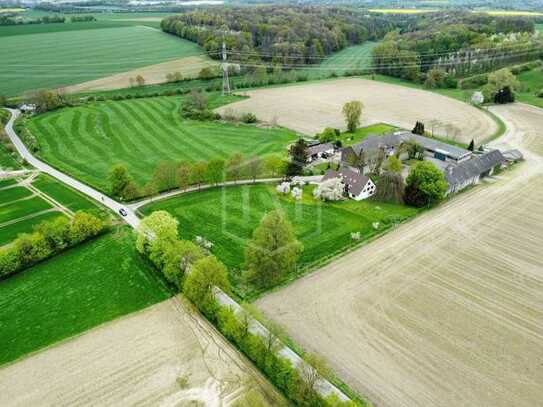 Gutshof mit landwirtschaftlichen Flächen im östlichen Ruhrgebiet