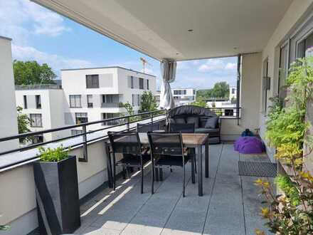 Exklusive 3-Zimmer Penthouse-Wohnung mit großer Dachterrasse (von privat)