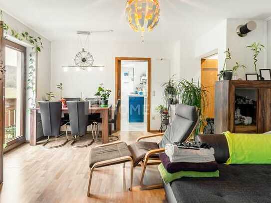 Attraktive 3-Zimmer-Wohnung mit Balkon und zwei Stellplätzen in Kreuzwertheim