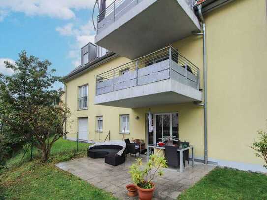 Helle Erdgeschosswohnung mit Terrasse, Garten und TG-Stellplatz