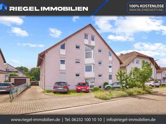 Sie hier? Wir auch! Gepflegte, lichtdurchflutete Maisonette-Wohnung mit 4 Zimmern zzgl. Hobbyraum