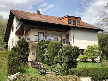 Schönes Mehrfamilienhaus im wunderschönen Südspessart mit unverbaubaren Blick