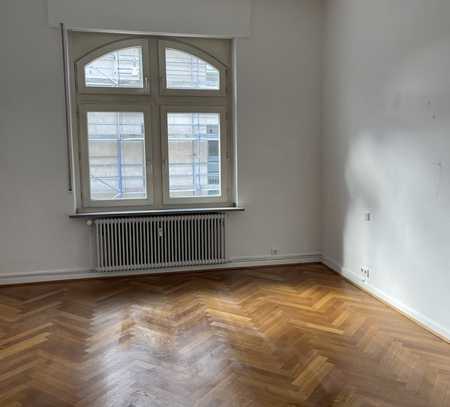 Gemütliche 2-Zimmer Wohnung im Altbau-Charme