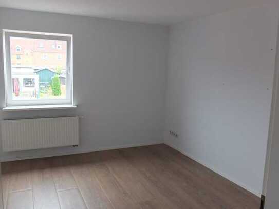 Bezugsfreie 3-Zimmer-Wohnung in Neustrelitz, provisionsfrei, Altbau