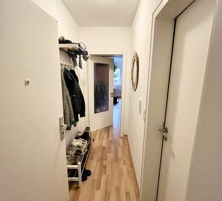 ***Studenten aufgepasst: Helles 1-Zi. Apartment, Pantry-Küche, Stellplatz***