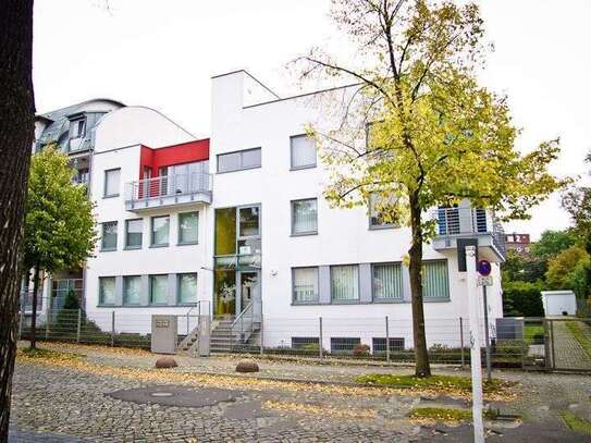 Moderne 2 Zimmer Wohnung mit moderner Einbauküche