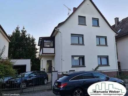 Geräumiges 2 Fam.-Haus mit Garage, gemauertem Hobbyraum und großem Garten in Dreieich-Sprendlingen