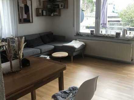 Sonnige 2-Wohnung mit Balkon und Einbauküche in Großbottwar