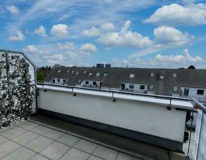 Sonniges Apartment mit gr. Dachterrasse und Fernblick // Selbstbezug oder ideale Kapitalanlage
